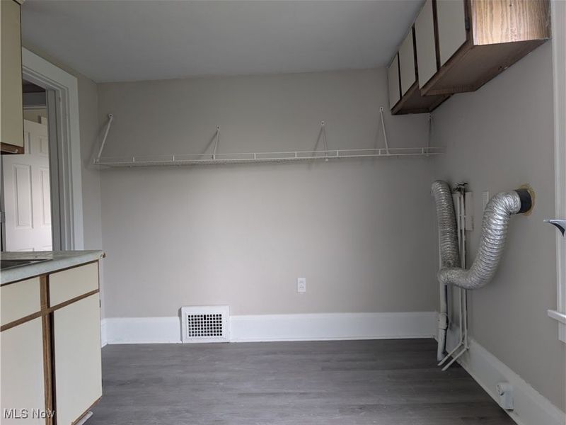 526 Wooster Road N, Barberton, OH 44203 Photo 14