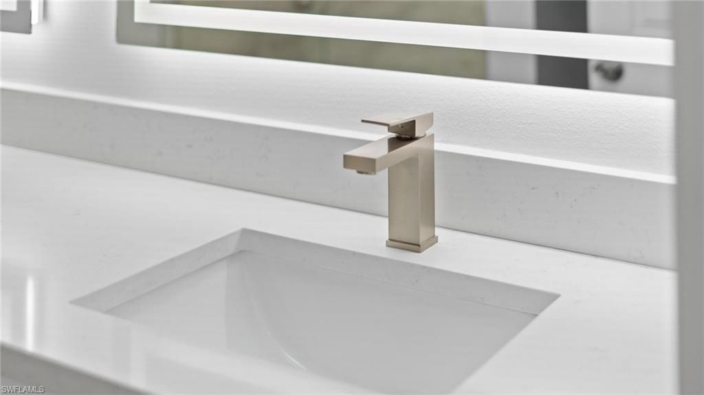 2777 W Gulf Dr, Unit 104, Sanibel, FL 33957 Photo