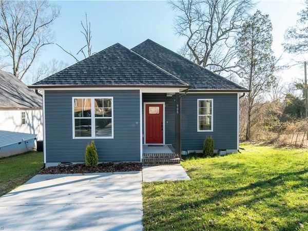 909 Franklin Street, Thomasville, NC 27360