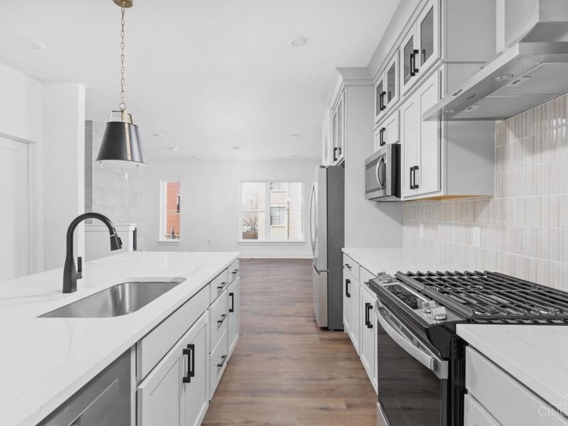 3008 Woodburn Avenue, Cincinnati, OH 45206 Photo 5