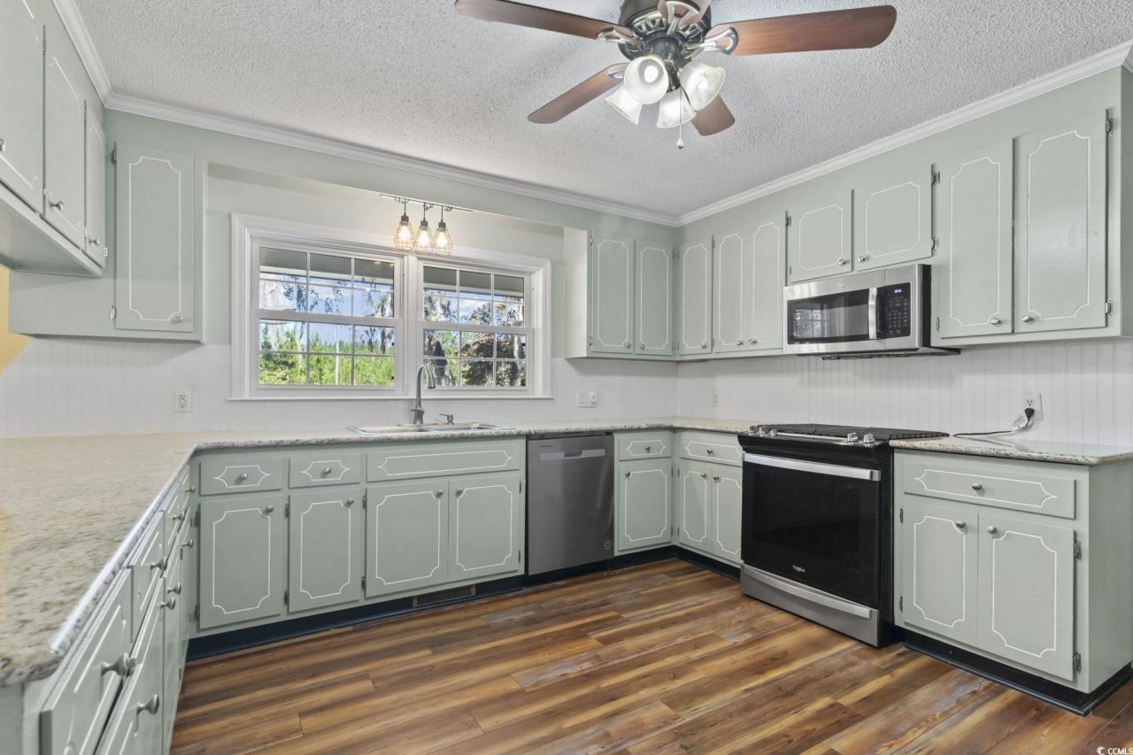 2021 Walter Rd. Photo 15