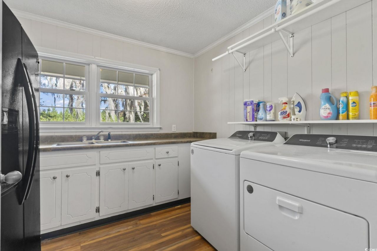 2021 Walter Rd. Photo 19