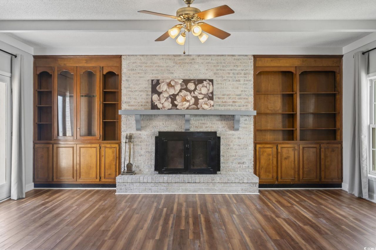 2021 Walter Rd. Photo 3