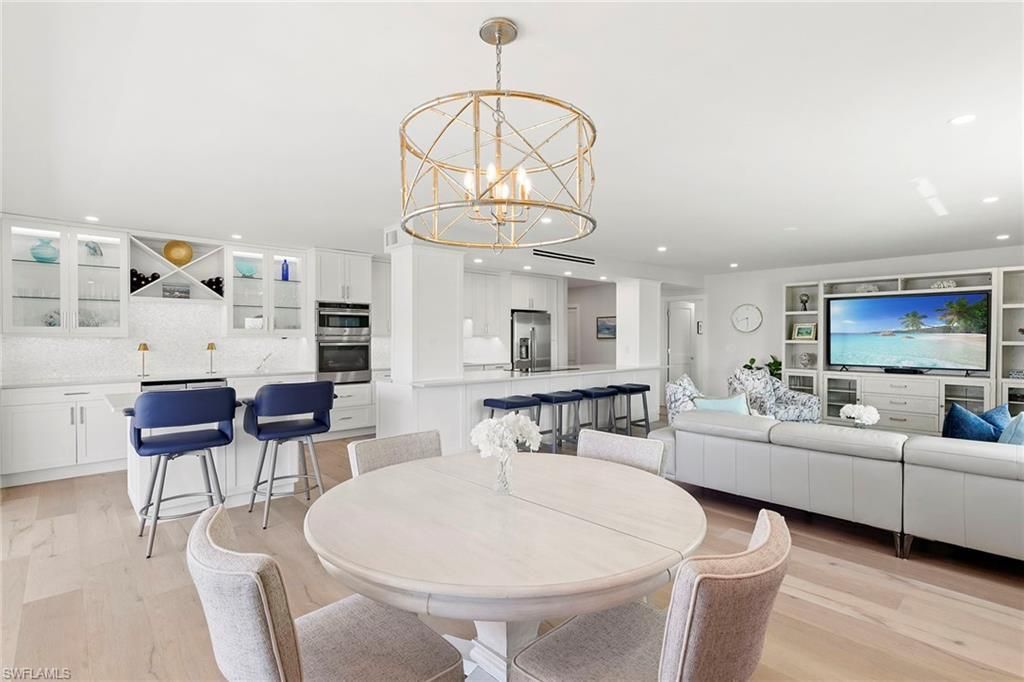 3401 Gulf Shore Blvd N, Unit 506, Naples, FL 34103 Photo