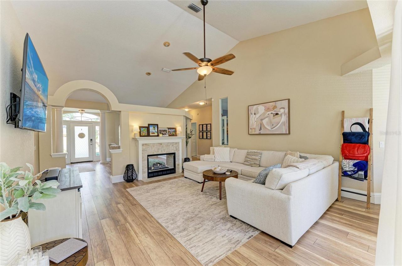 11720 Clubhouse Drive, Lakewood Ranch, FL 34202 Photo