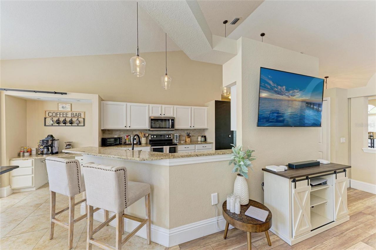 11720 Clubhouse Drive, Lakewood Ranch, FL 34202 Photo