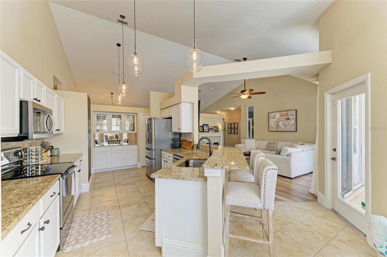 11720 Clubhouse Drive, Lakewood Ranch, FL 34202 Photo