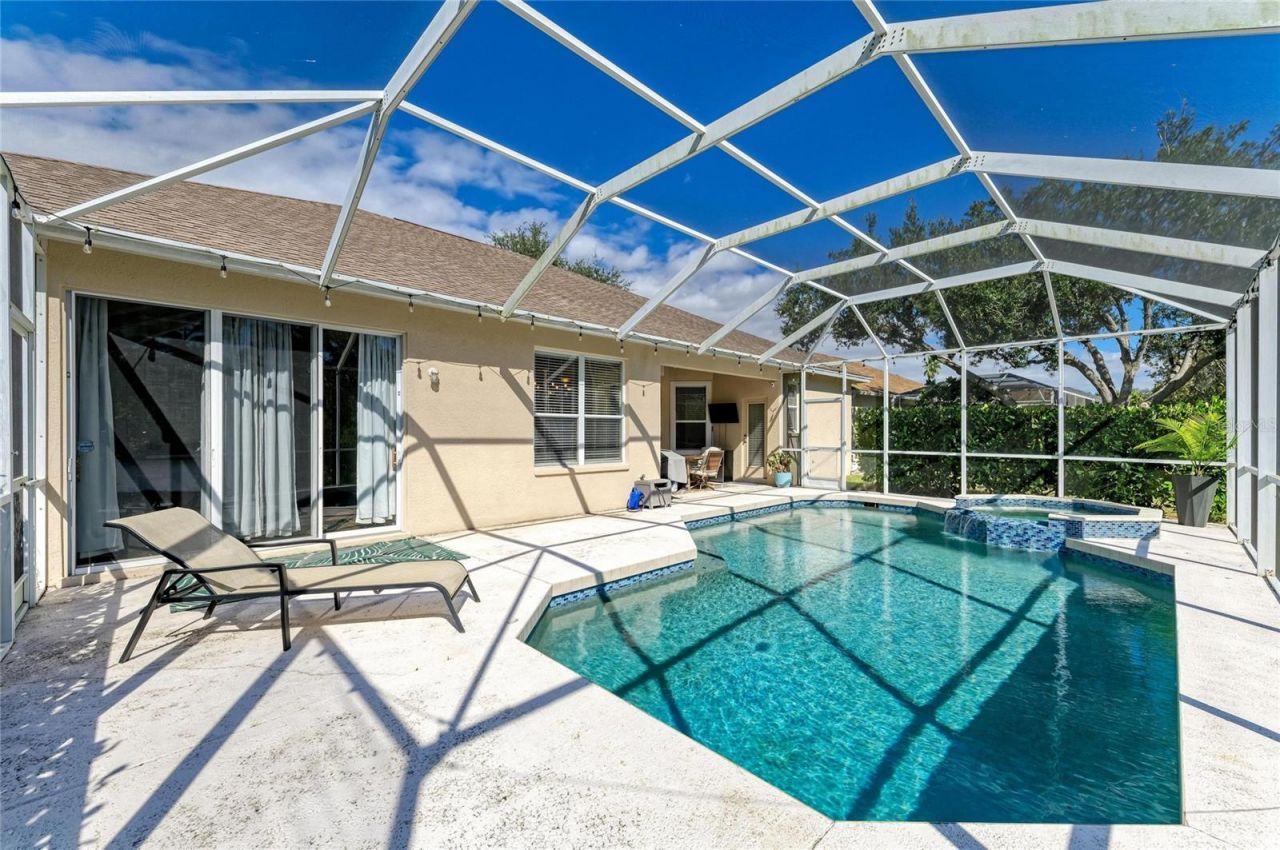 11720 Clubhouse Drive, Lakewood Ranch, FL 34202 Photo