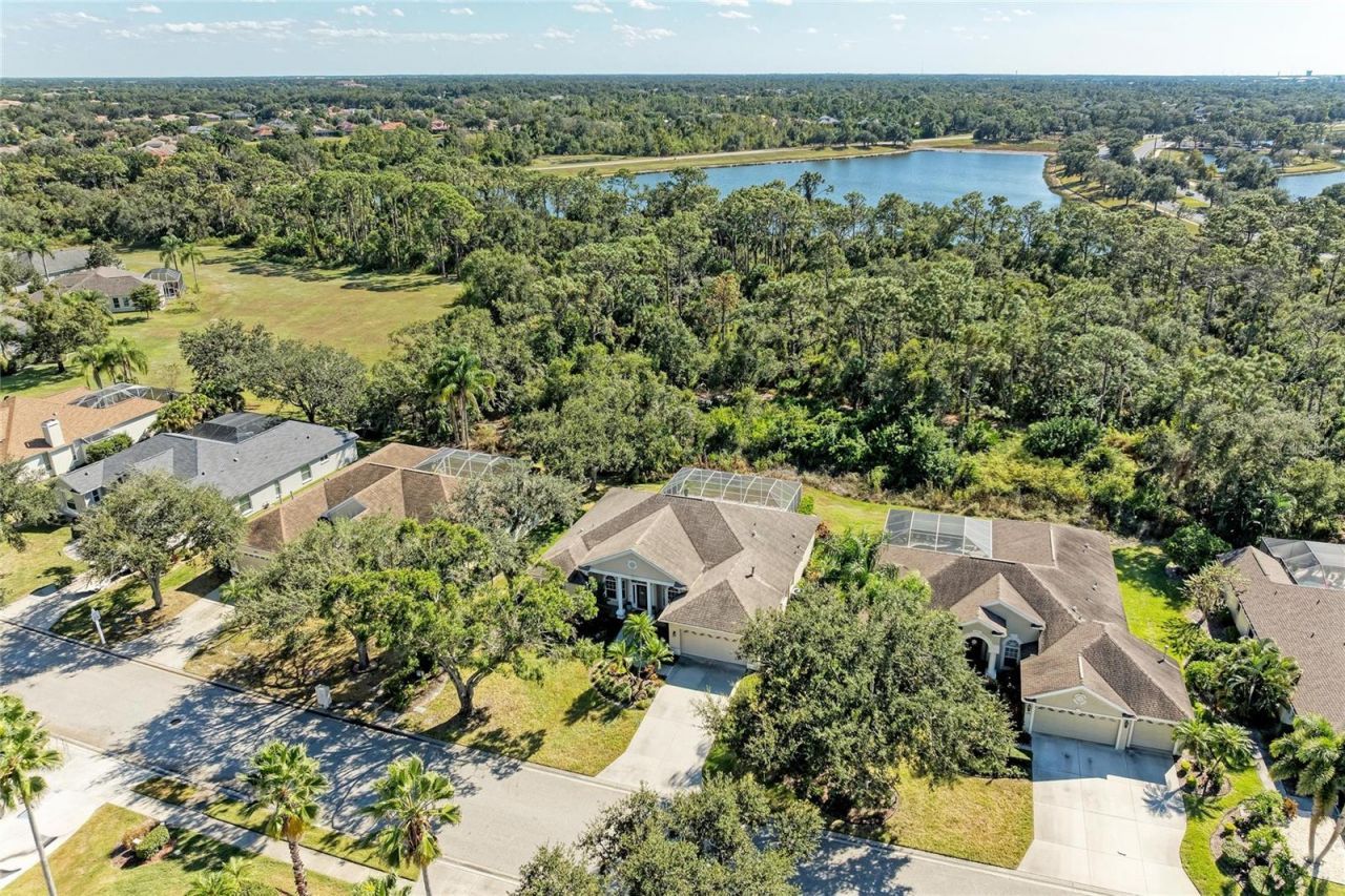 11720 Clubhouse Drive, Lakewood Ranch, FL 34202 Photo