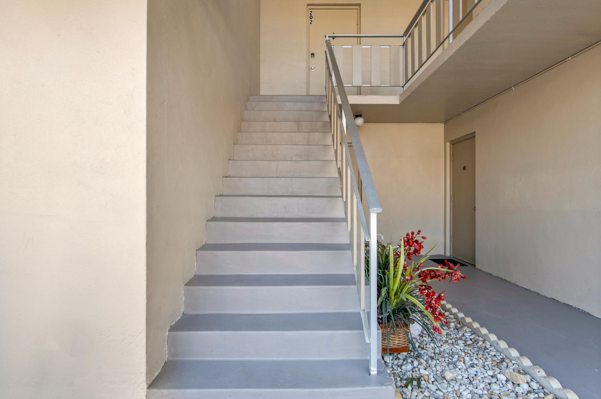 312 NE 17th Avenue, Unit 202, Boynton Beach, FL 33435 Photo