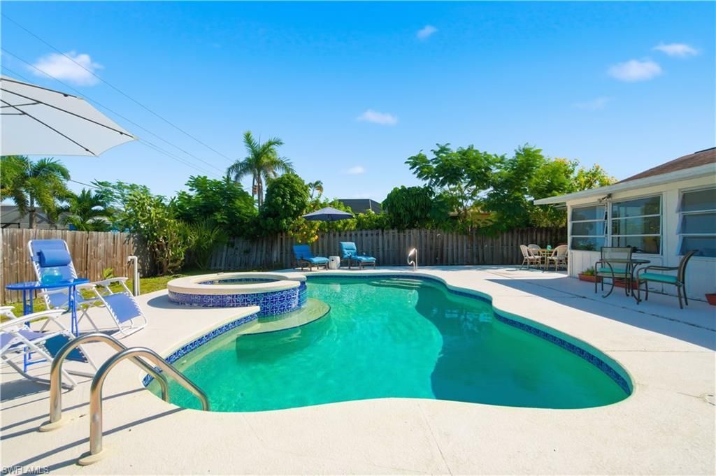 55 2nd St, Bonita Springs, FL 34134 Photo