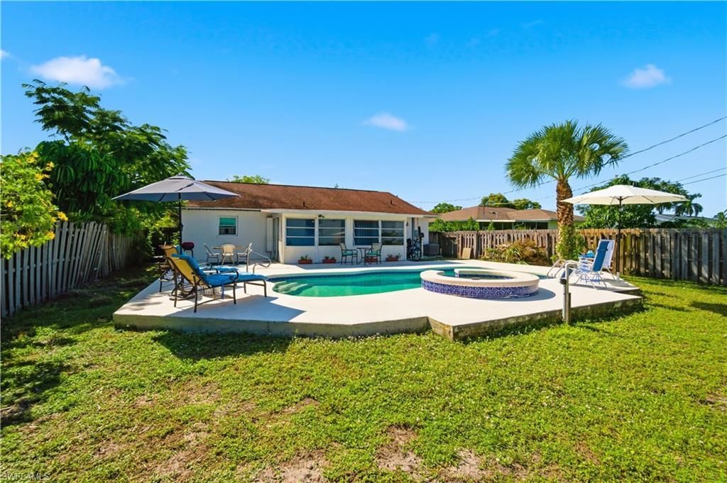 55 2nd St, Bonita Springs, FL 34134 Photo