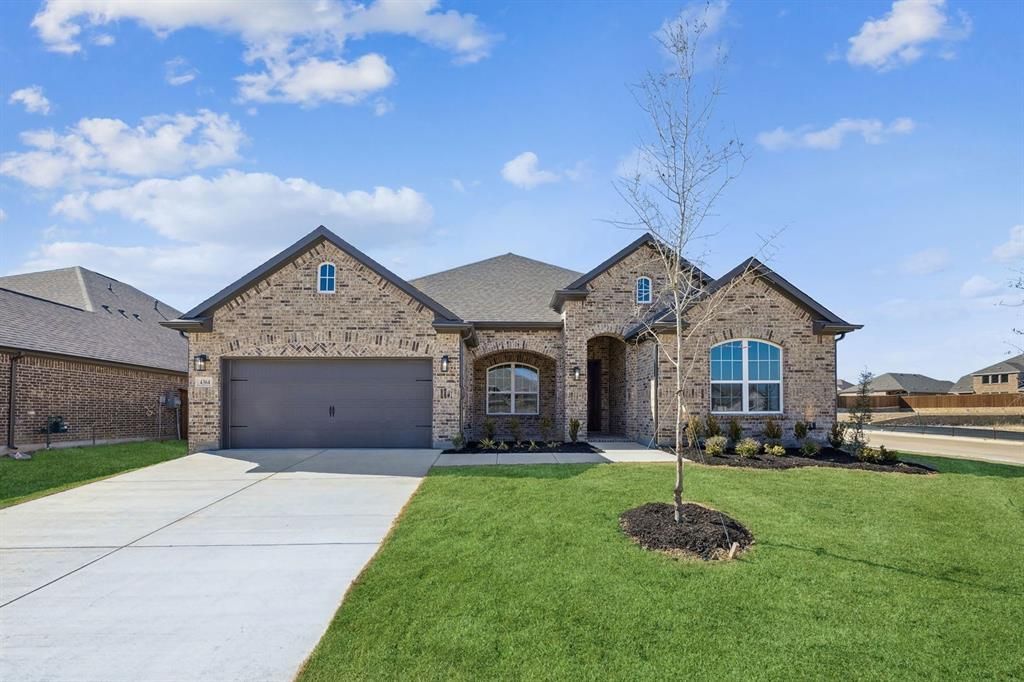 4364 Biddle Street, Midlothian, TX 76065 Main Photo