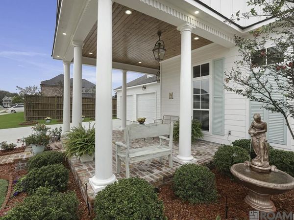 7416 Chennault Way, Central, LA 70818