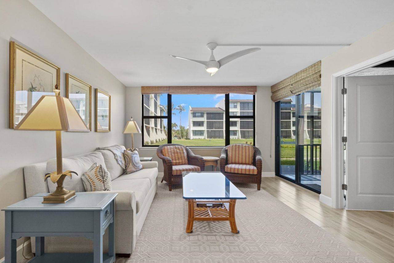 979 E Gulf Dr, Unit C-331, Sanibel, FL 33957 Photo