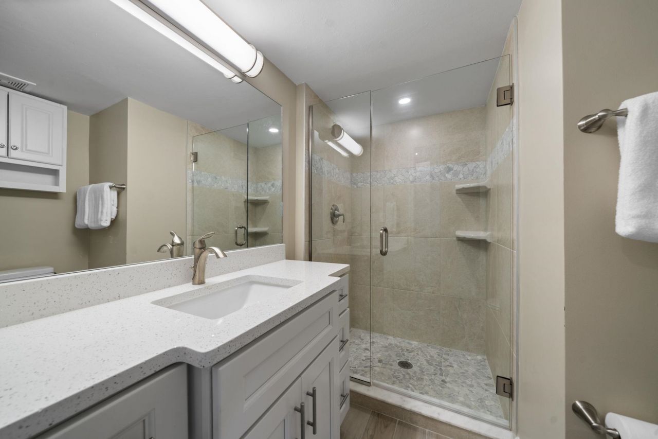 979 E Gulf Dr, Unit C-331, Sanibel, FL 33957 Photo