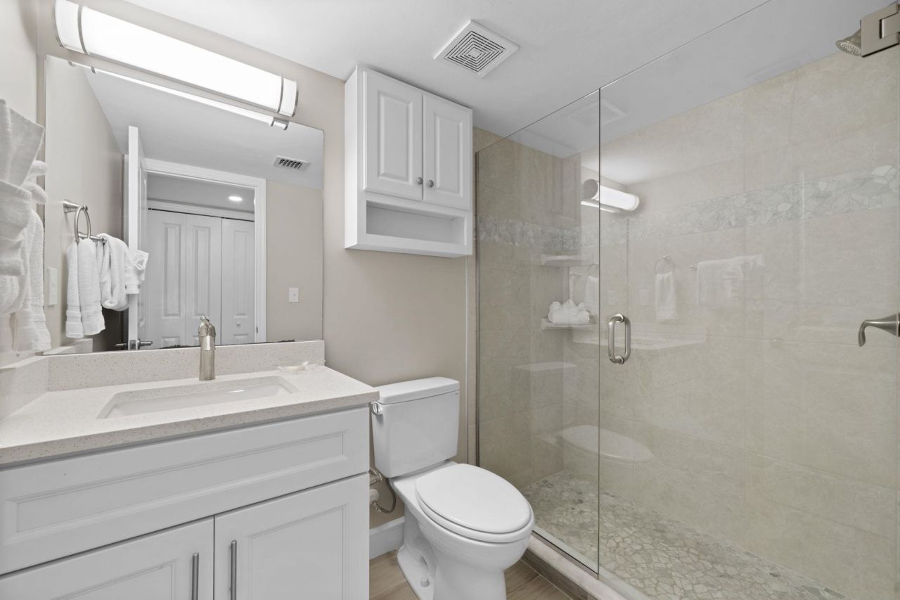 979 E Gulf Dr, Unit C-331, Sanibel, FL 33957 Photo