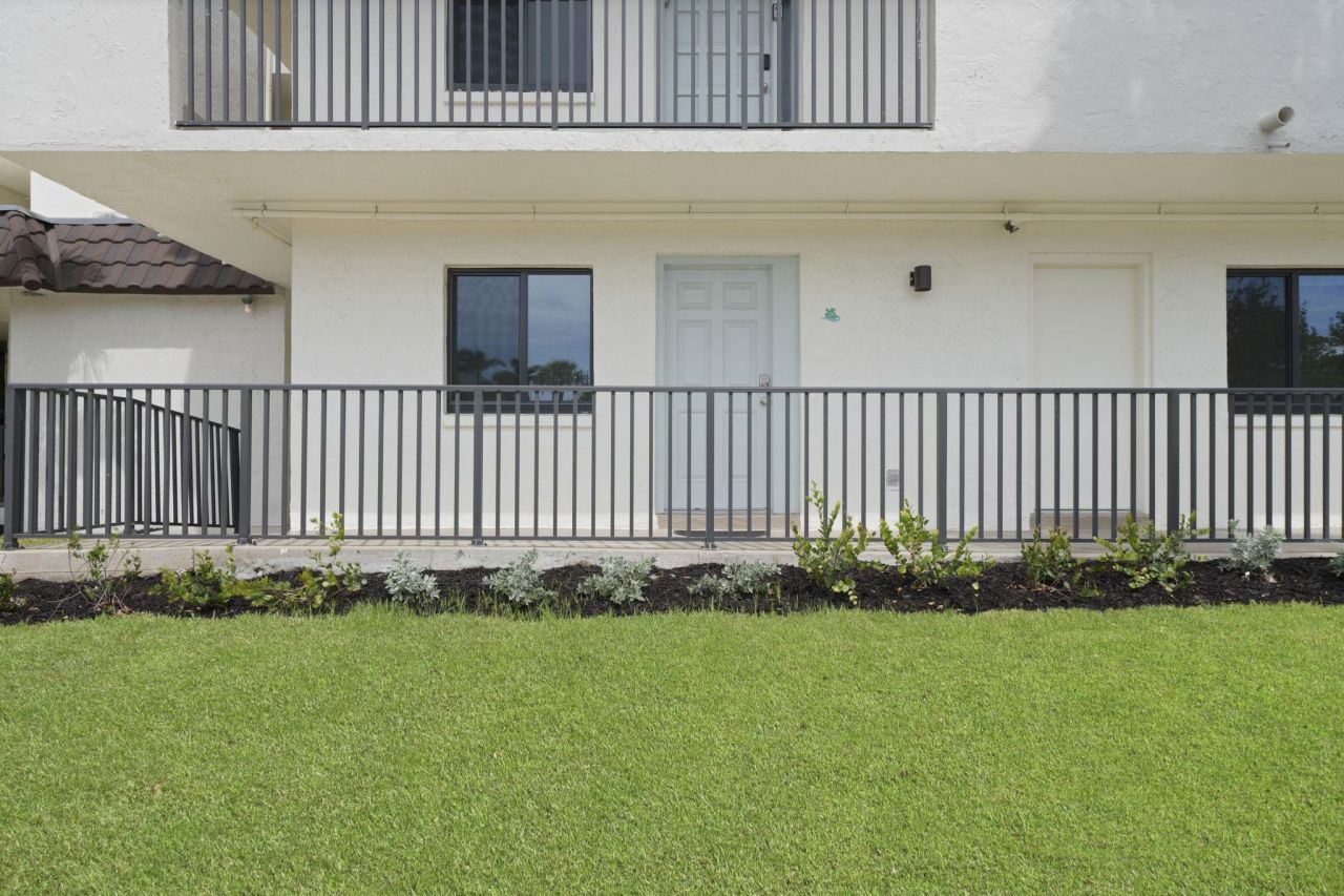 979 E Gulf Dr, Unit C-331, Sanibel, FL 33957 Photo