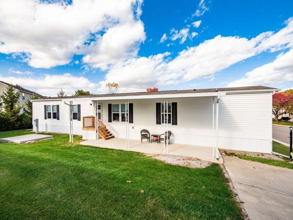 11 Oak Glen Drive, Delaware, OH 43015