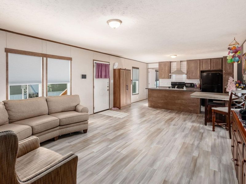 11 Oak Glen Drive, Delaware, OH 43015 Photo 5