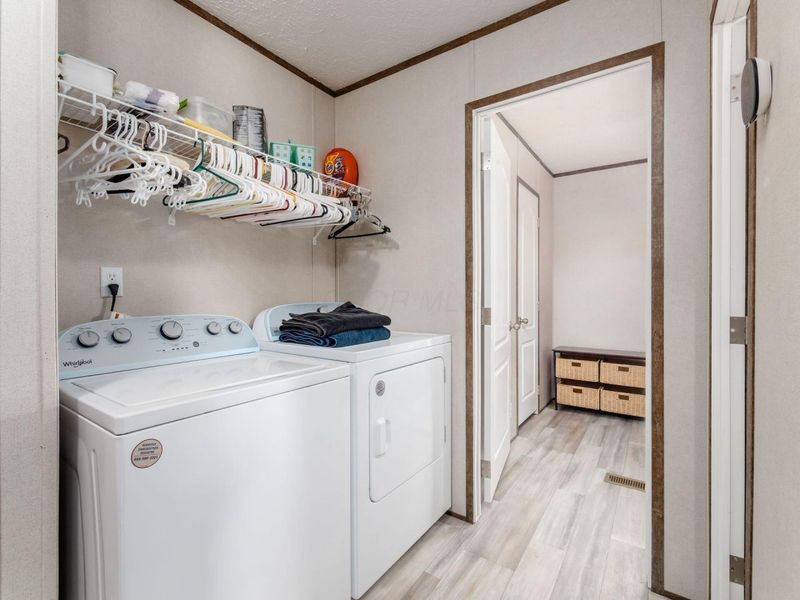 11 Oak Glen Drive, Delaware, OH 43015 Photo 8