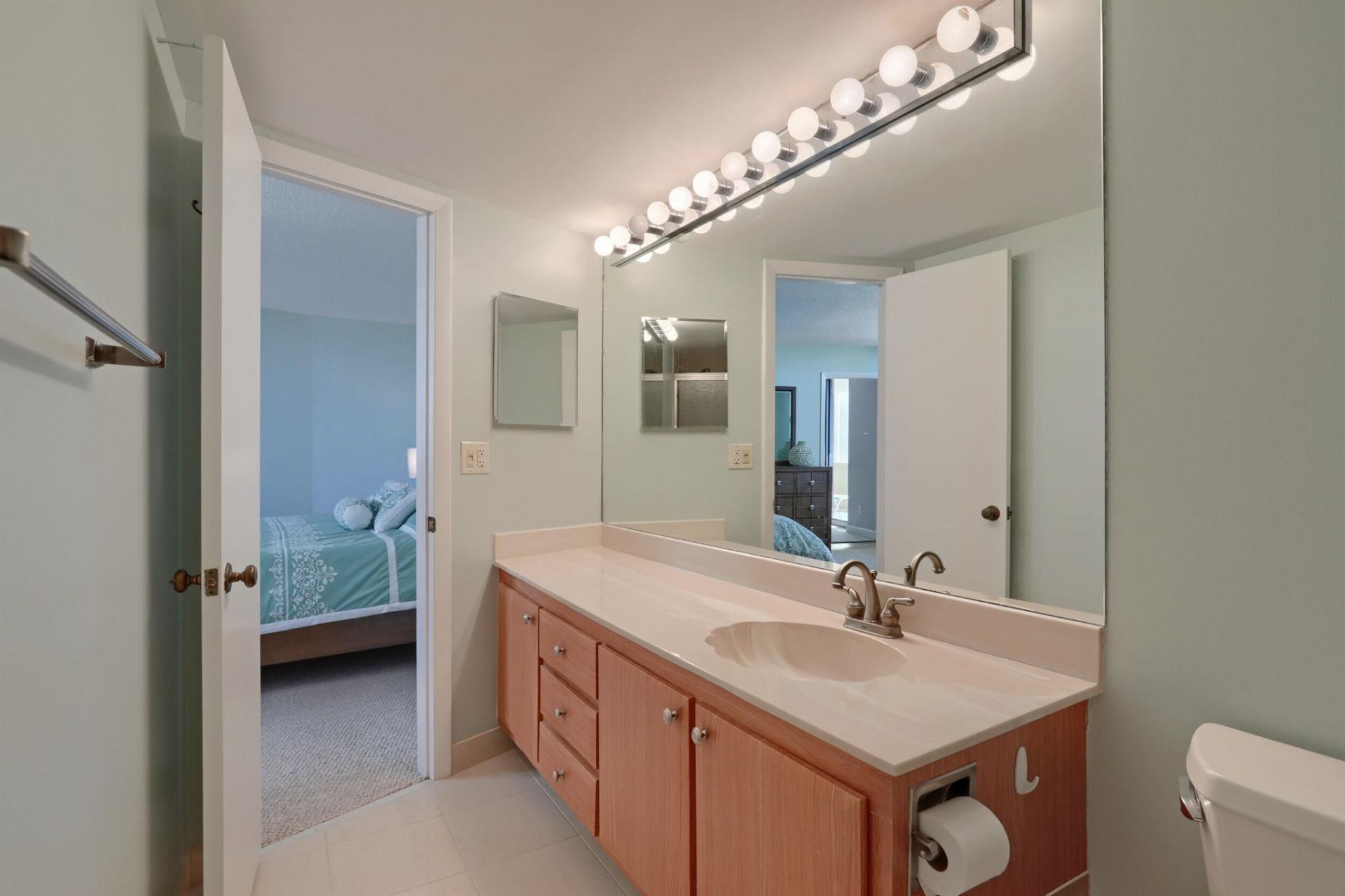 2800 N Ocean Drive, Unit A-4a, Singer Island, FL 33404 Photo