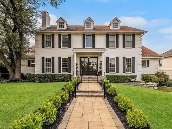 1431 Travis Circle N, Irving, TX 75038