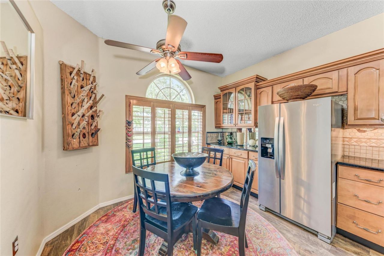 920 Springwood Circle, Bradenton, FL 34212 Photo