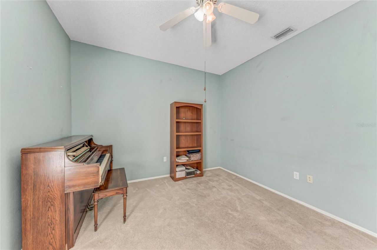 920 Springwood Circle, Bradenton, FL 34212 Photo