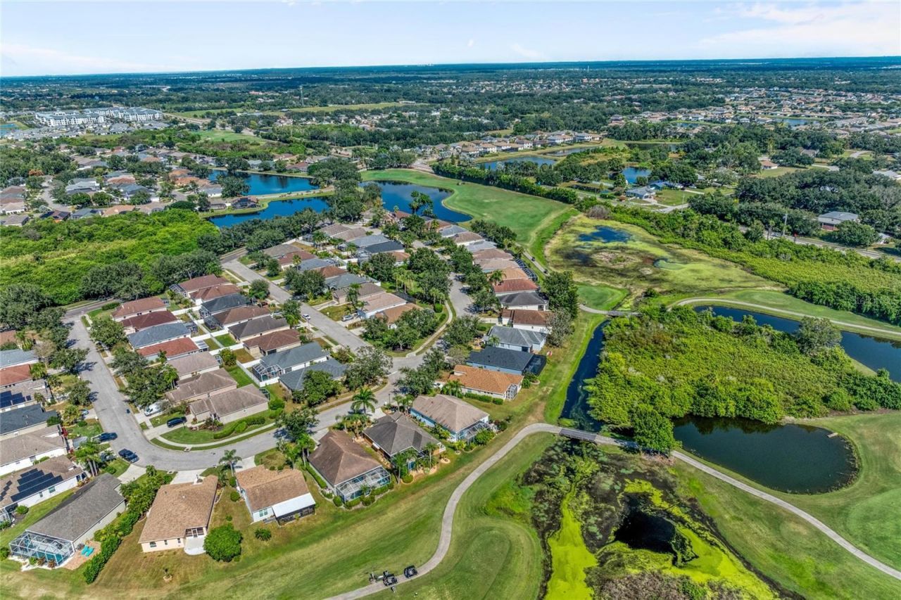 920 Springwood Circle, Bradenton, FL 34212 Photo