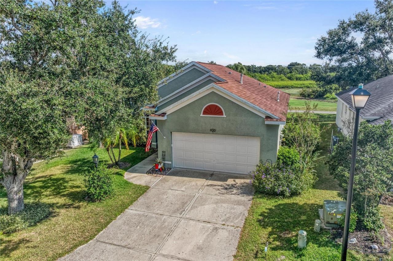 920 Springwood Circle, Bradenton, FL 34212 Photo