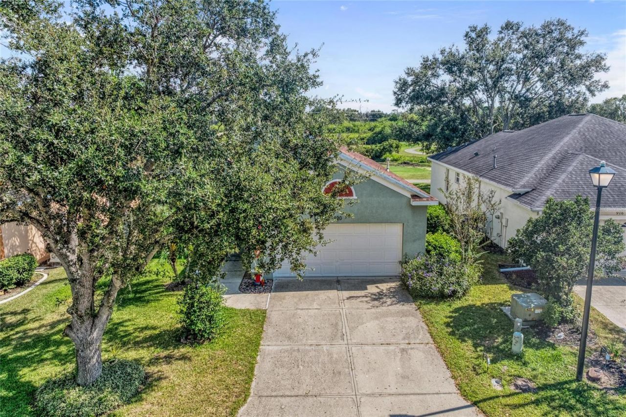 920 Springwood Circle, Bradenton, FL 34212 Photo
