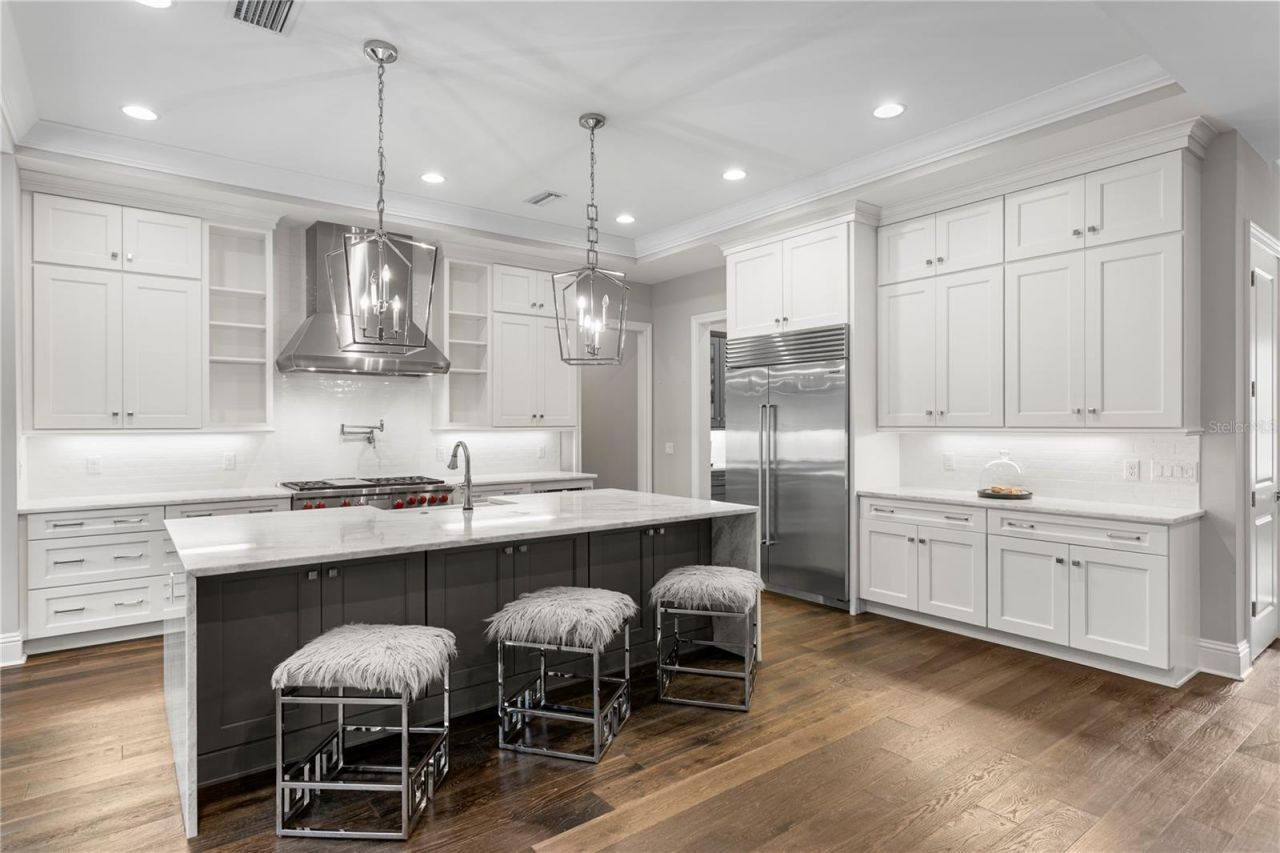 4511 W Swann Avenue, Tampa, FL 33609 Photo