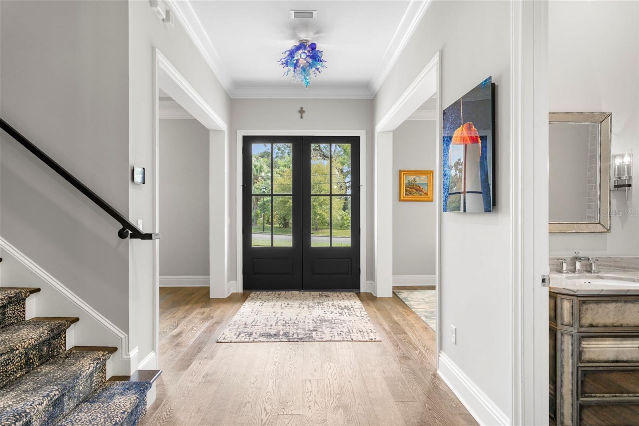 4511 W Swann Avenue, Tampa, FL 33609 Photo