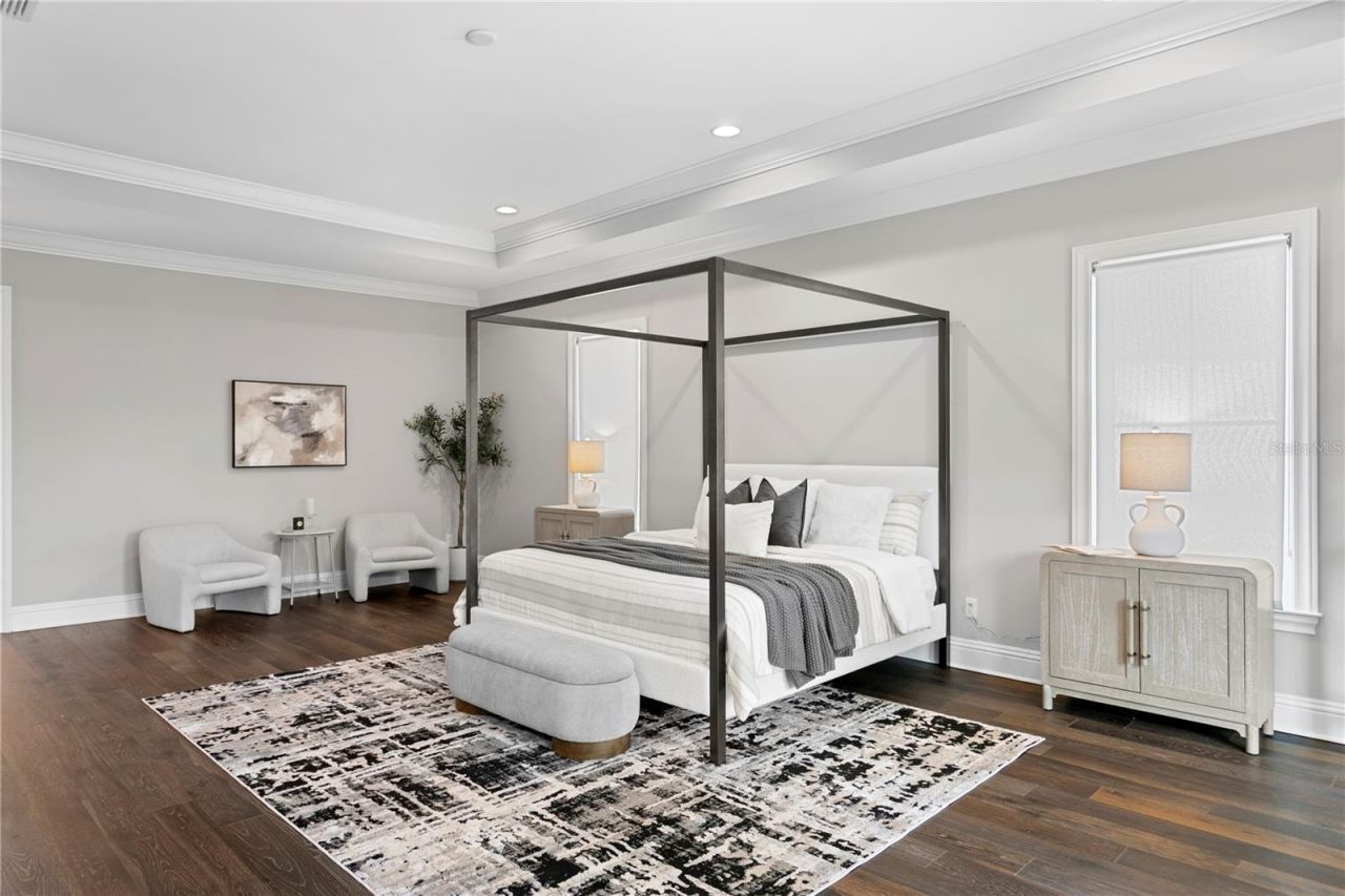 4511 W Swann Avenue, Tampa, FL 33609 Photo