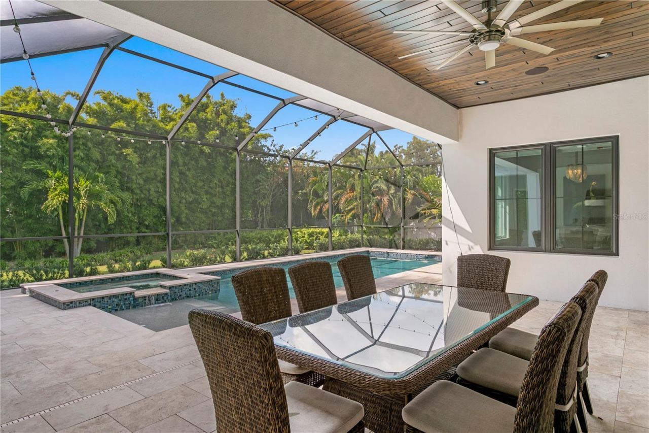 4511 W Swann Avenue, Tampa, FL 33609 Photo