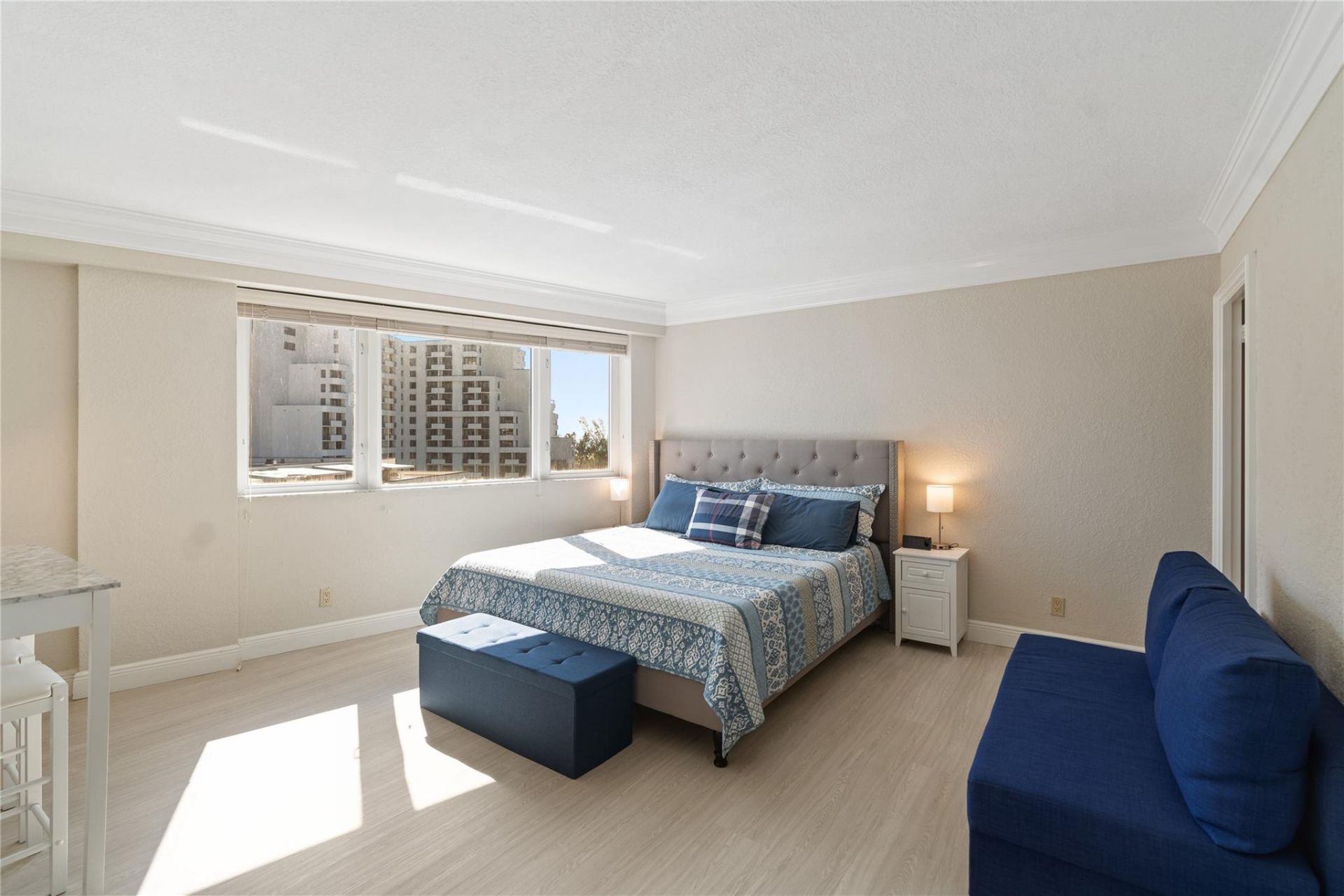 3000 Holiday Drive, Unit 1002, Fort Lauderdale, FL 33316 Photo