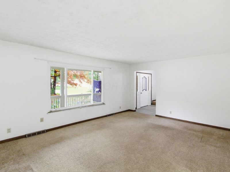 65 Daley Drive SW, Pataskala, OH 43062 Photo 13