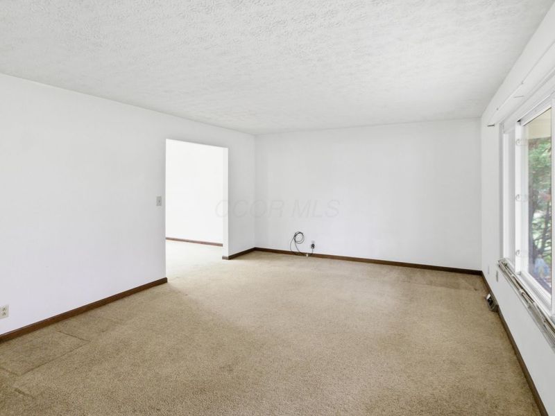 65 Daley Drive SW, Pataskala, OH 43062 Photo 14