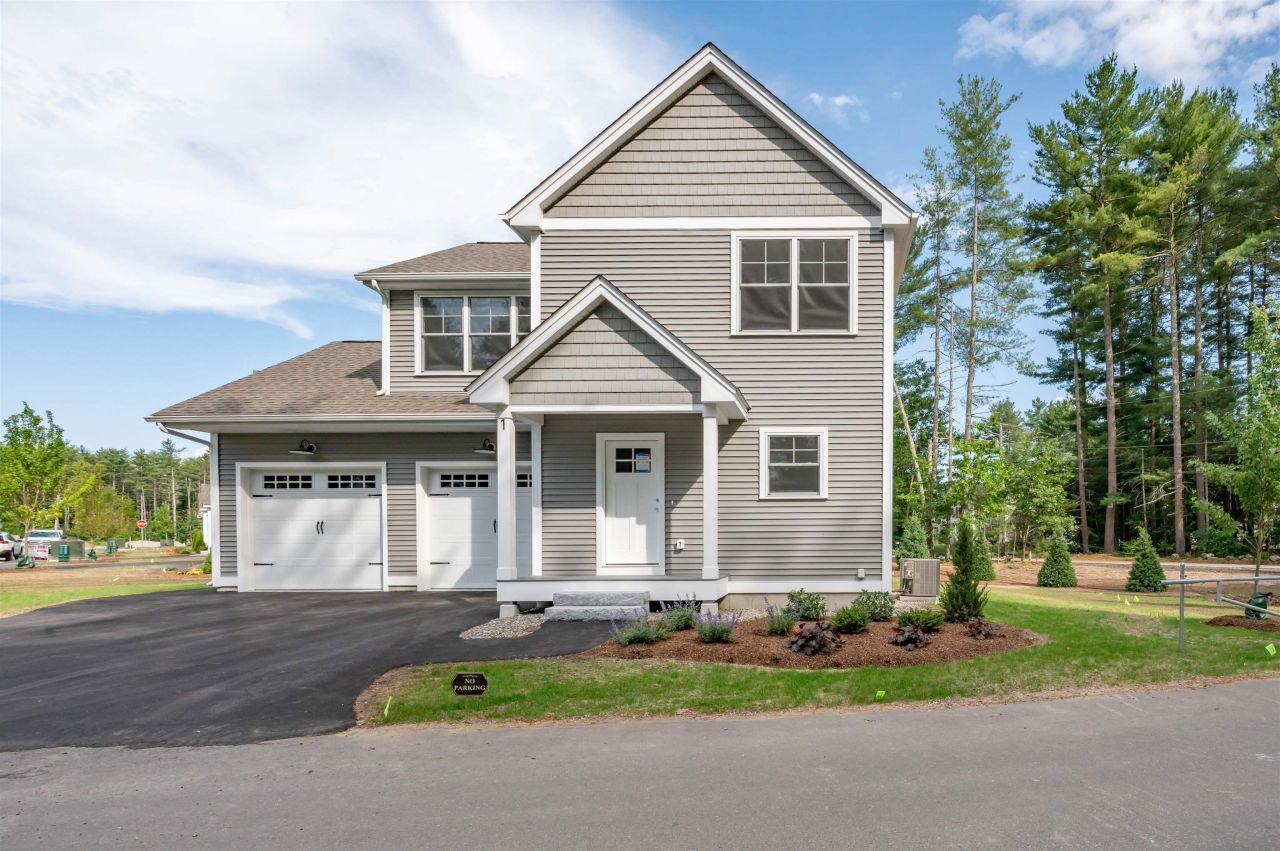 2 Wilderness Drive, Nashua, NH 03062 Main Photo