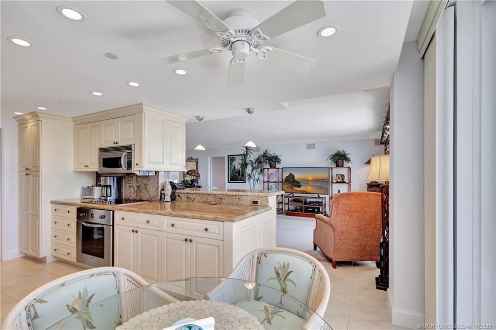 500 Ocean Drive, Unit W11, North Palm Beach, FL 33408 Photo