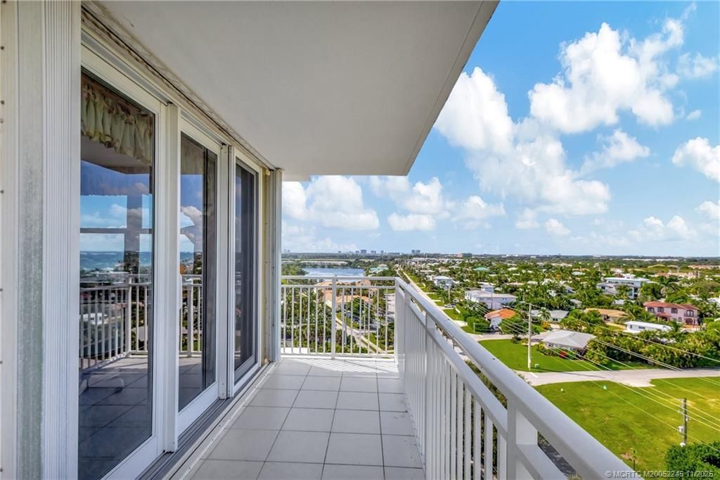 500 Ocean Drive, Unit W11, North Palm Beach, FL 33408 Photo