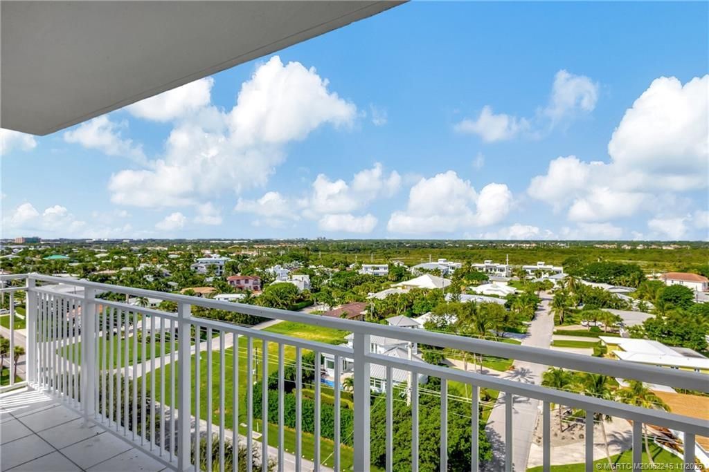 500 Ocean Drive, Unit W11, North Palm Beach, FL 33408 Photo