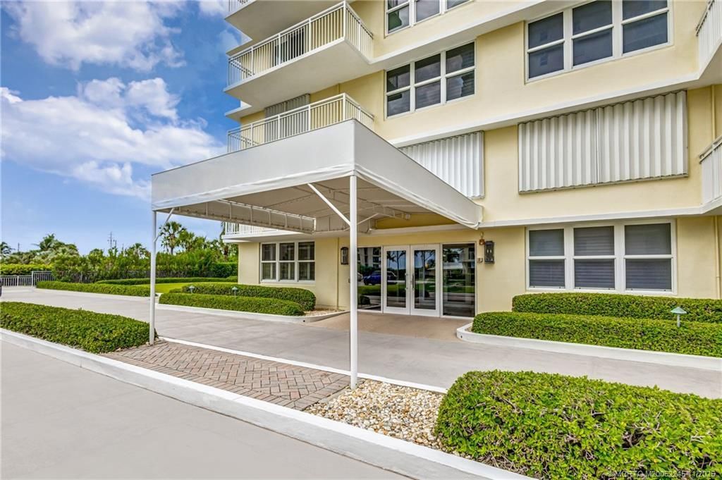 500 Ocean Drive, Unit W11, North Palm Beach, FL 33408 Photo