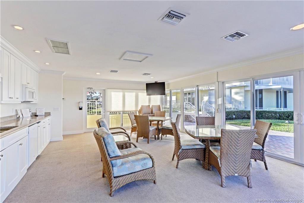 500 Ocean Drive, Unit W11, North Palm Beach, FL 33408 Photo