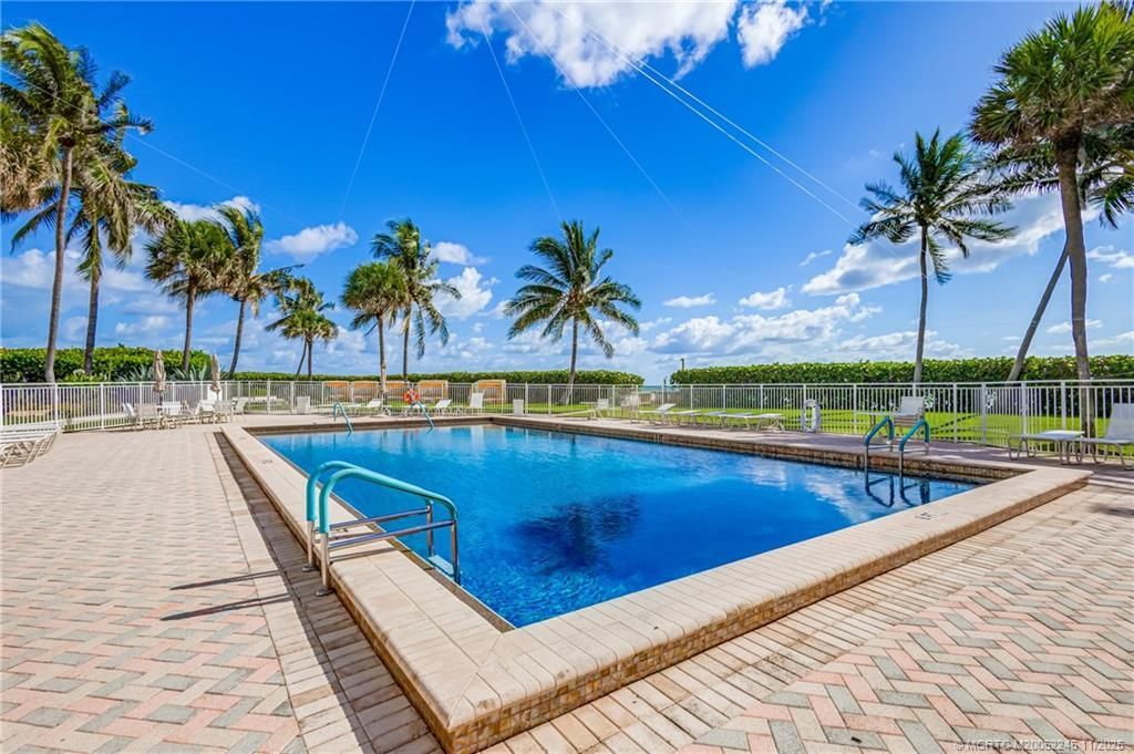 500 Ocean Drive, Unit W11, North Palm Beach, FL 33408 Photo