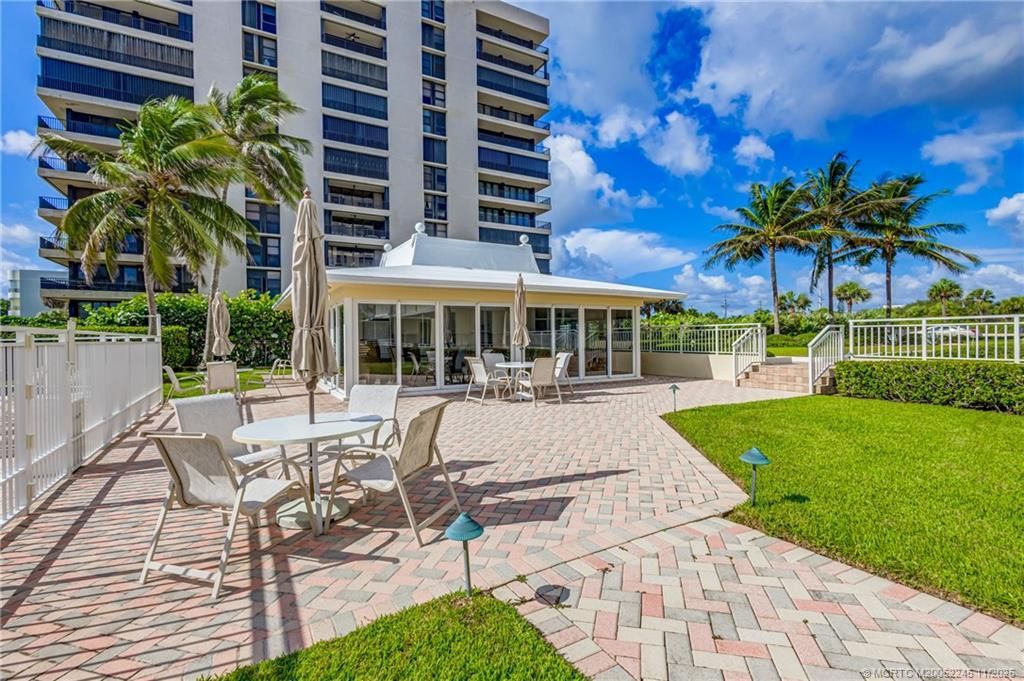 500 Ocean Drive, Unit W11, North Palm Beach, FL 33408 Photo