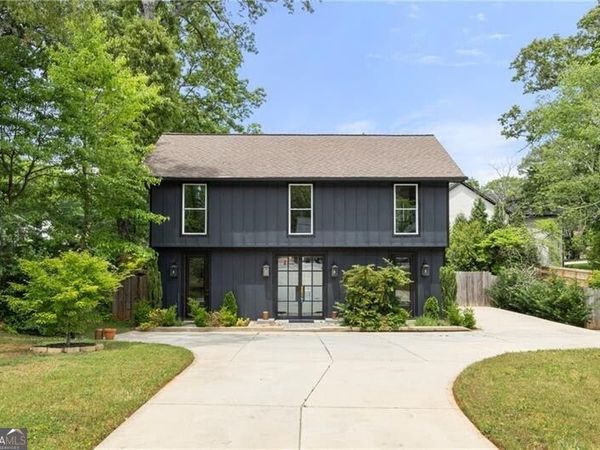 2824 Tupelo Street SE, Atlanta, GA 30317