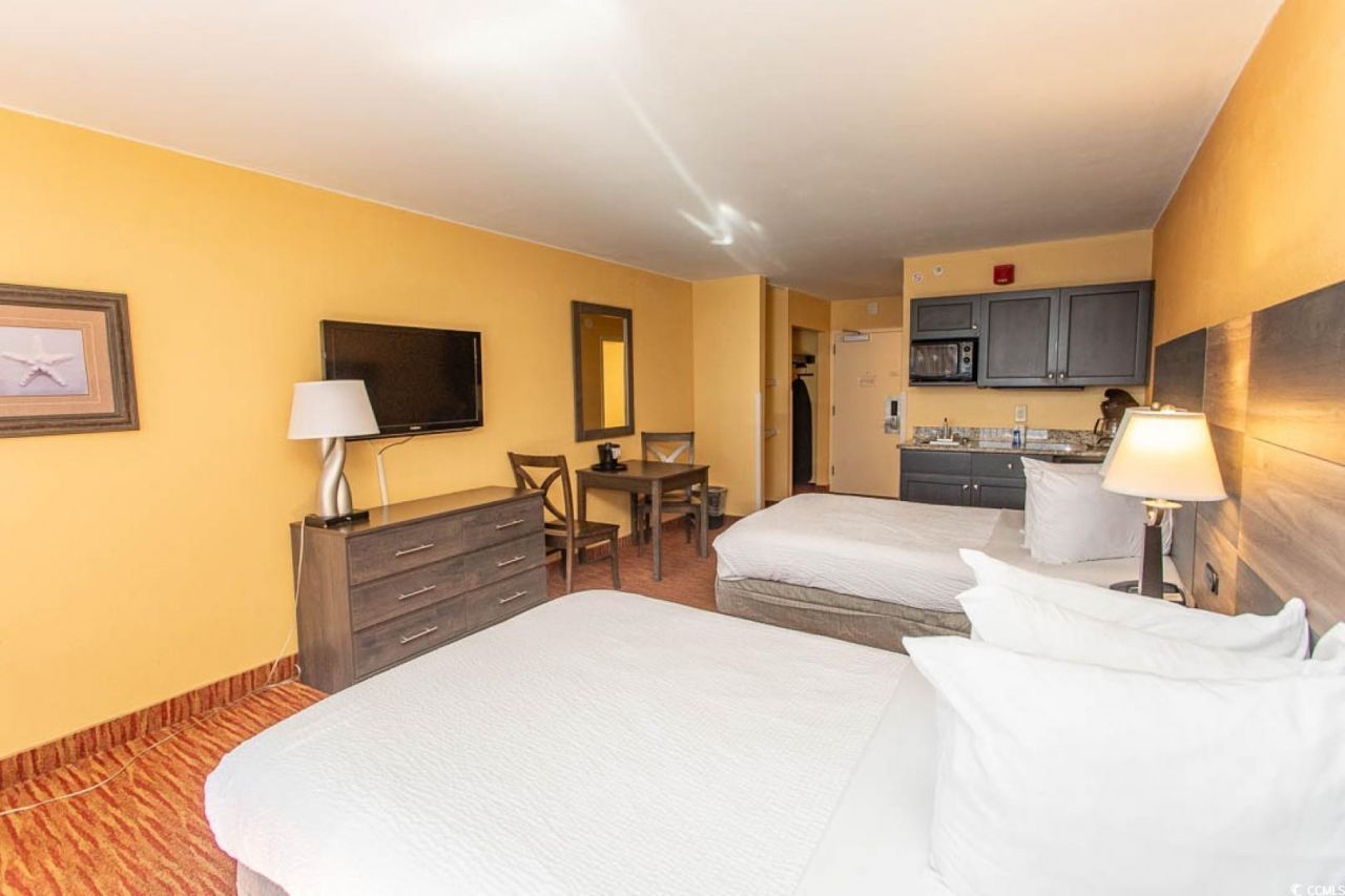 1501 S Ocean Blvd. Photo 8