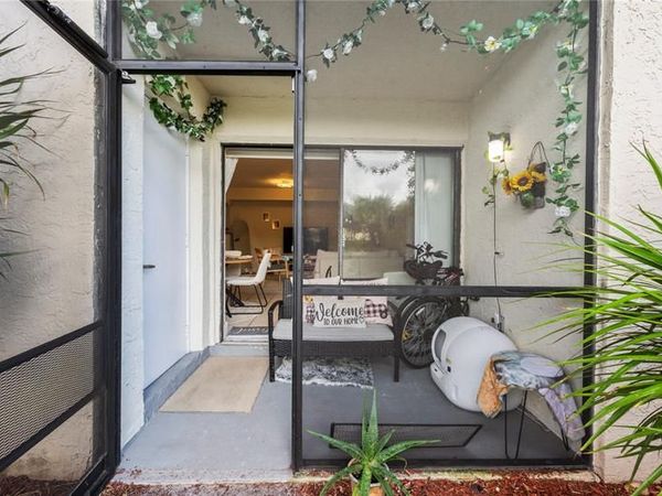 10710 Royal Palm Blvd, Unit 2-2, Coral Springs, FL 33065